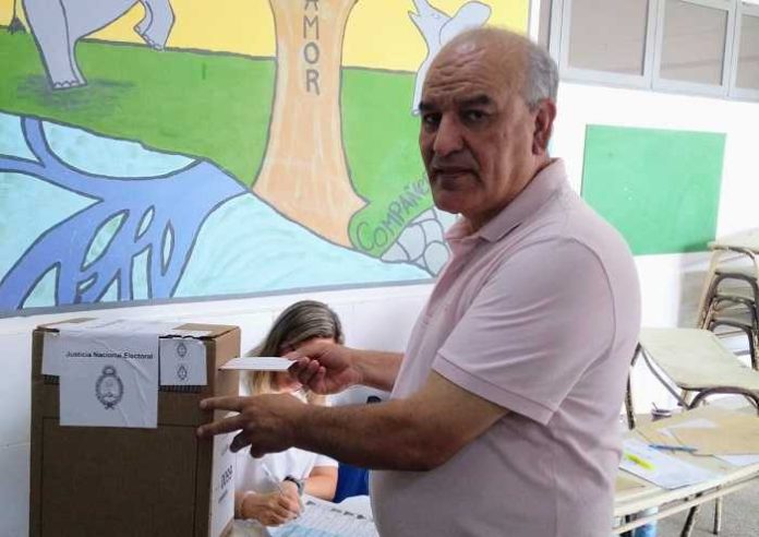 Juan Carlos Juárez Votando 2023 (1)