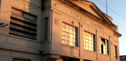 Flandria atraviesa una difícil situación: postergó la elección de autoridades