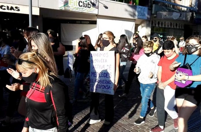 Marcha Mercedes Arabolaza Desaparecida 6