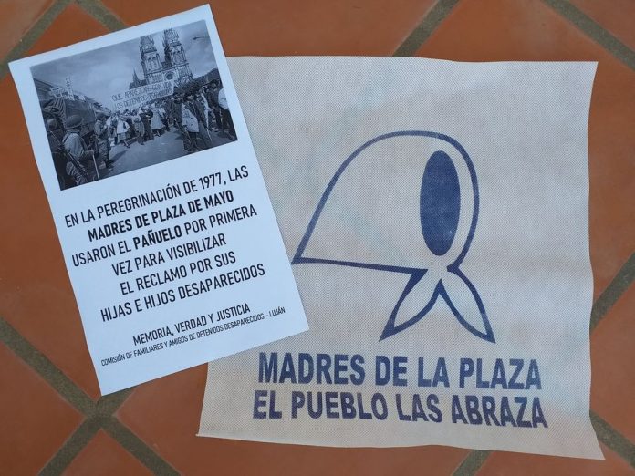 Pañuelo Madres Plaza de Mayo 43 años