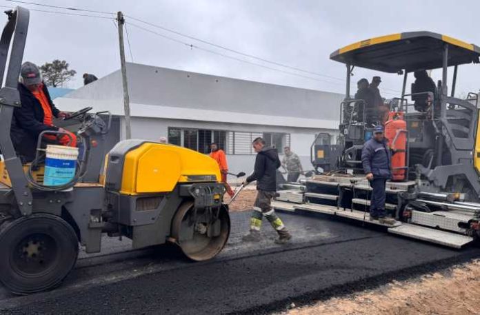 Nuevo Plan de Asfalto 48 cuadras en barrios y localidades