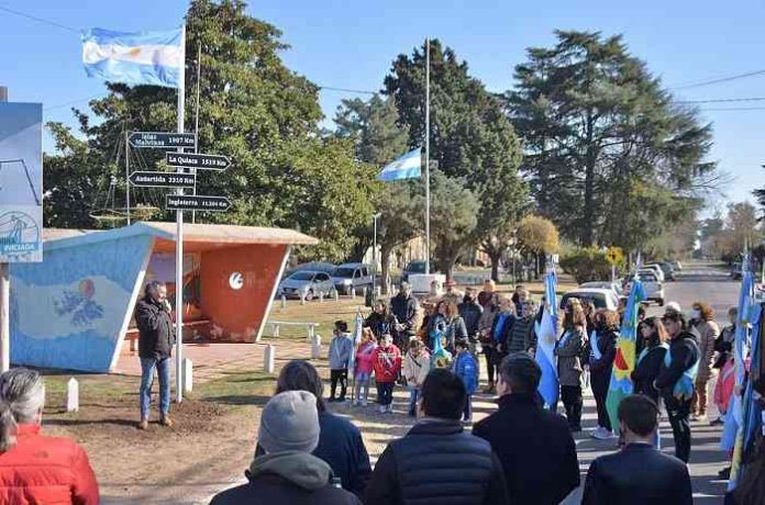 Malvinas Señalética Asociación de Veteranos Cortínez
