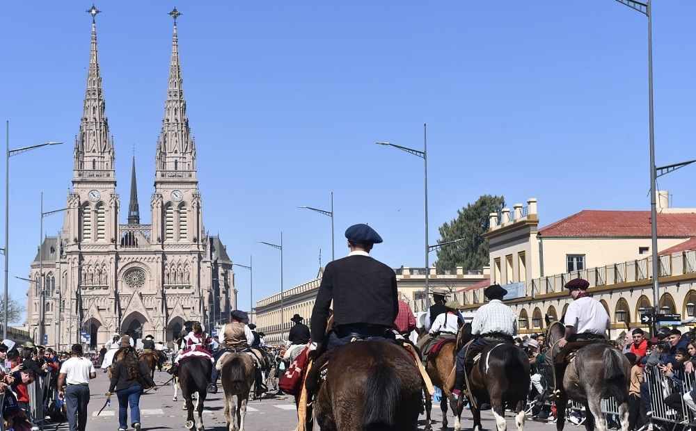 Desfile Gaucho 2025 B