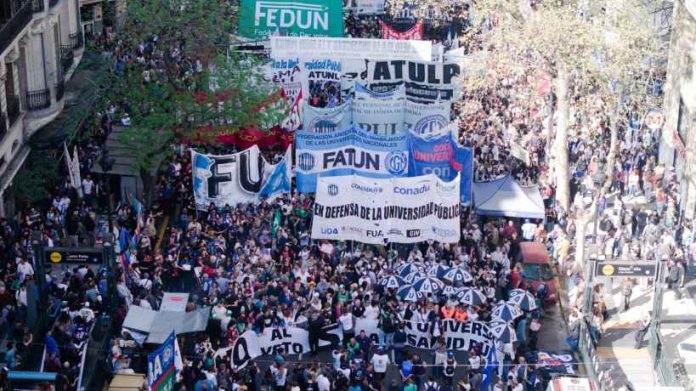 Marcha Federal Universitaria
