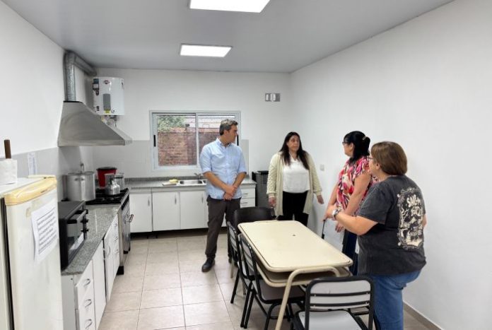 Mobiliario Escuelas Cortínez