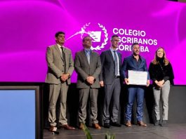 El escribano Leandro Posteraro Sánchez recibió una nueva distinción académica en las Jornadas Notariales Cordobesas