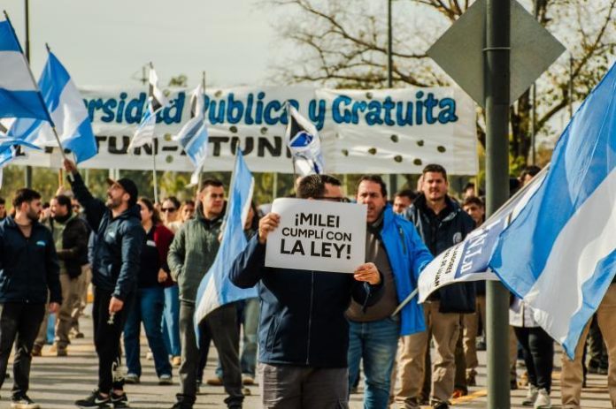 Nodocentes UNLu Corte de ruta